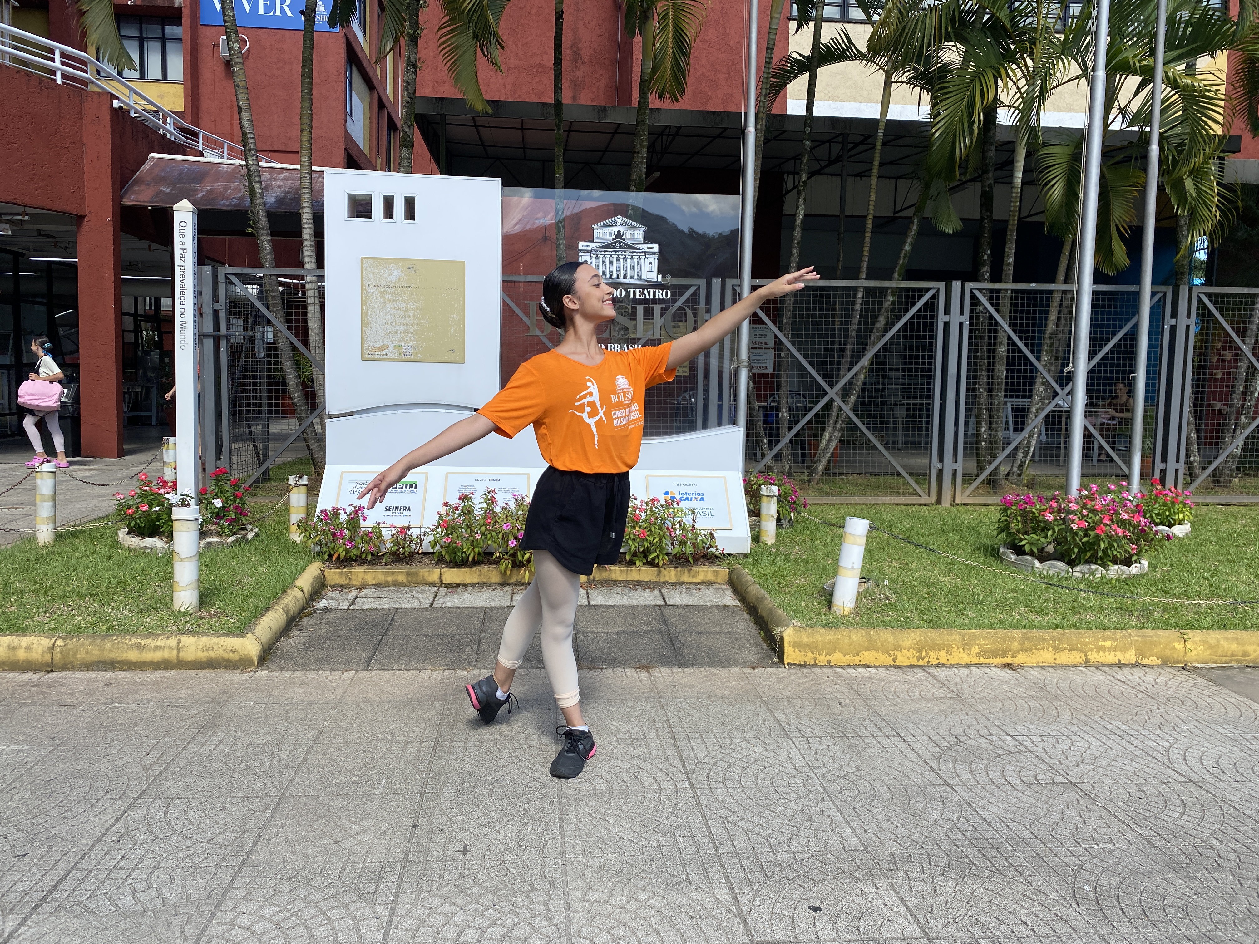 Escola Bolshoi recebe cursistas de todo Brasil